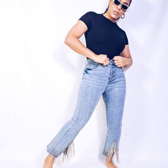 Fringe Crop Jeans - Picture 2 of 9